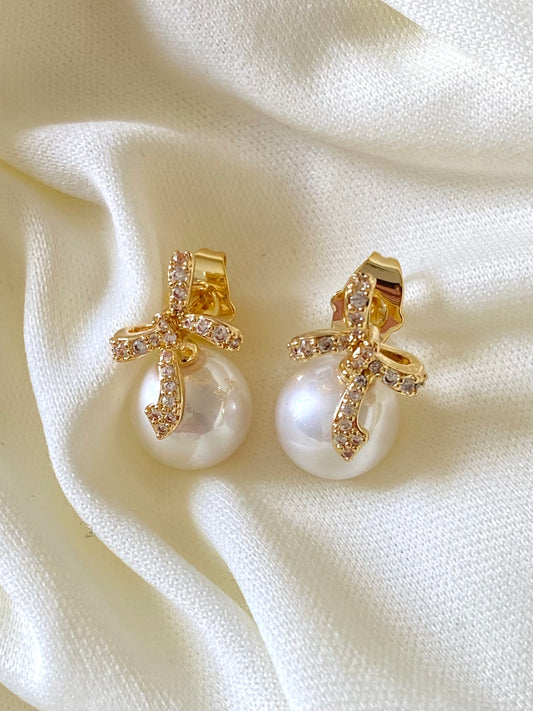 Pearl Gold Earrings