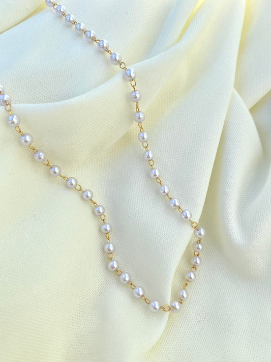 Dainty Pearl Gold Necklace