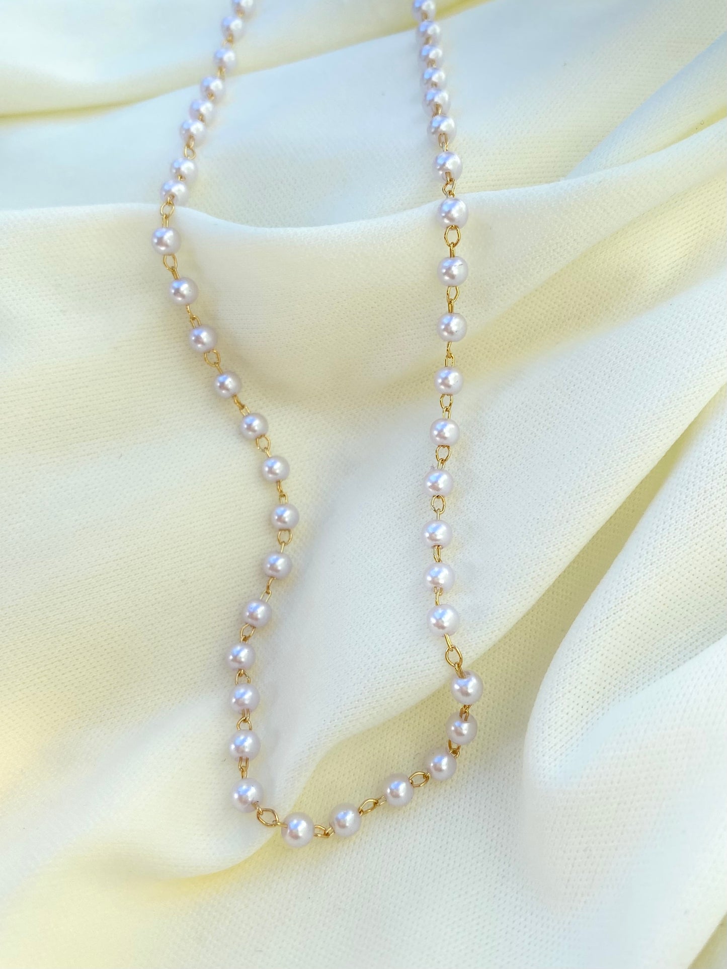 Dainty Pearl Gold Necklace