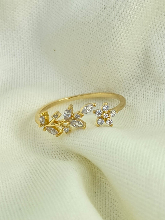 Flower Gold Dipped Ring